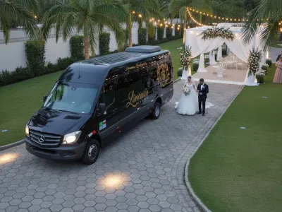 LIMOUSIN WEDDING EXPERIENCE (Transfer Executivo para Casamentos)
